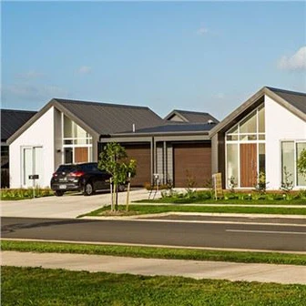 Ympäristöystävällinen teräsrakennekoulu