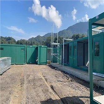 Vedenpitävät esivalmistetut irrotettavat konttikodit